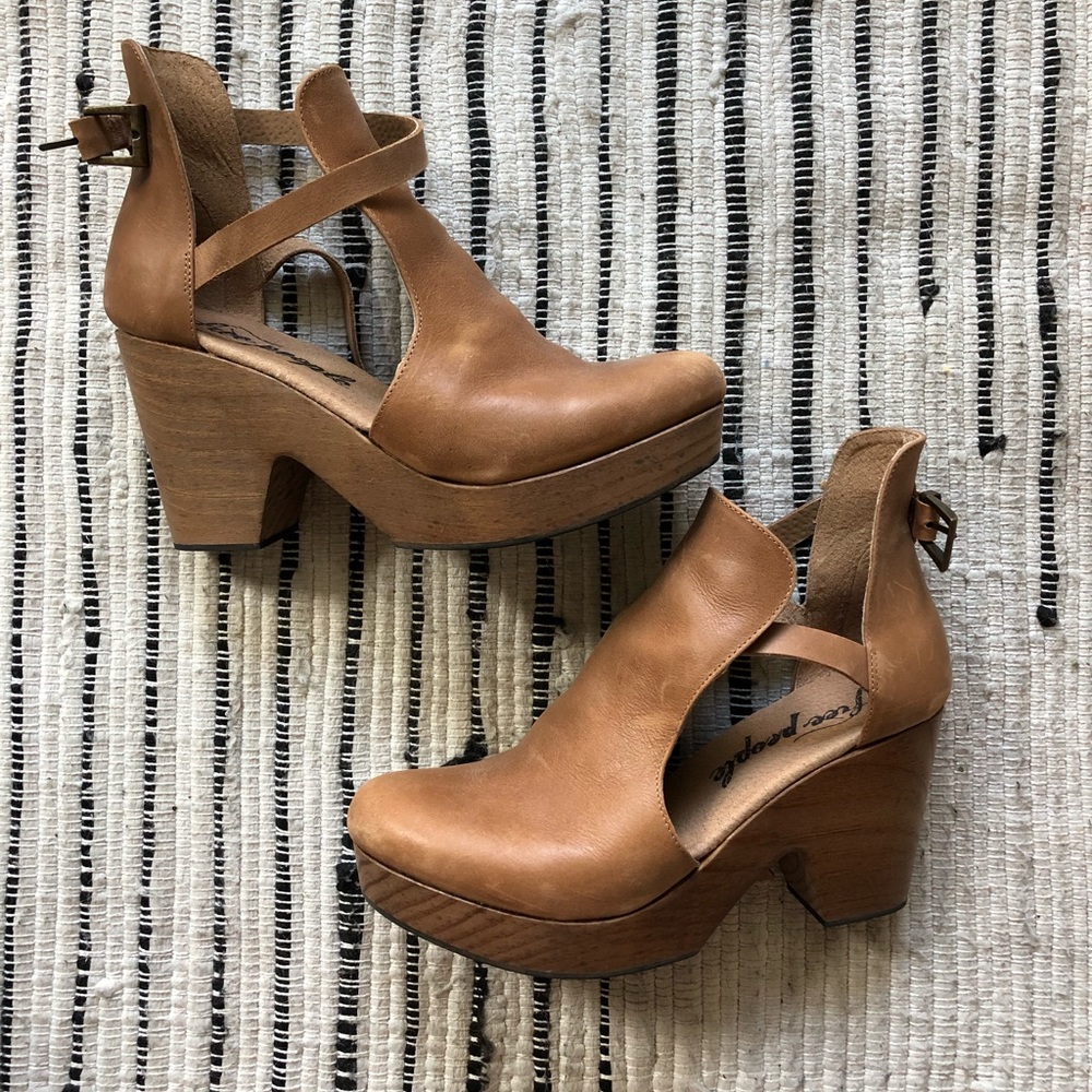 Free People Cedar Clogs
